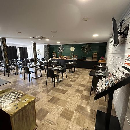 Hotel Le Gambetta Bergerac Esterno foto