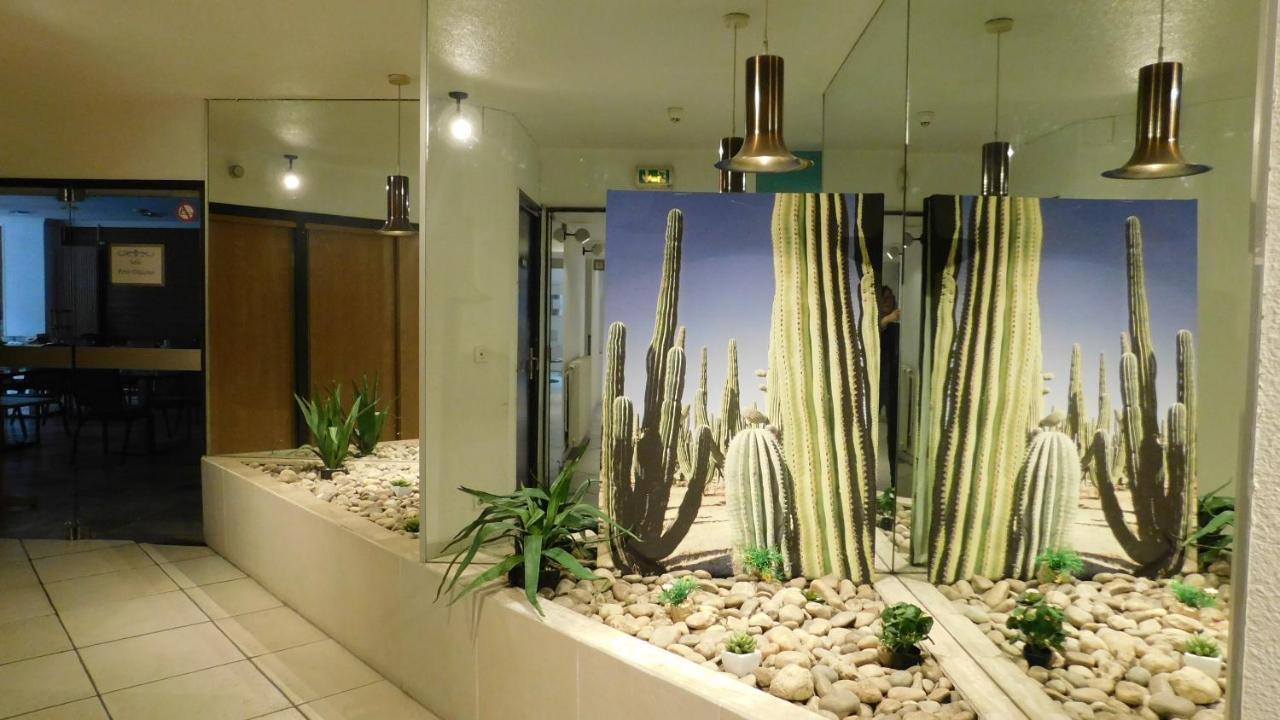 Hotel Le Gambetta Bergerac Esterno foto