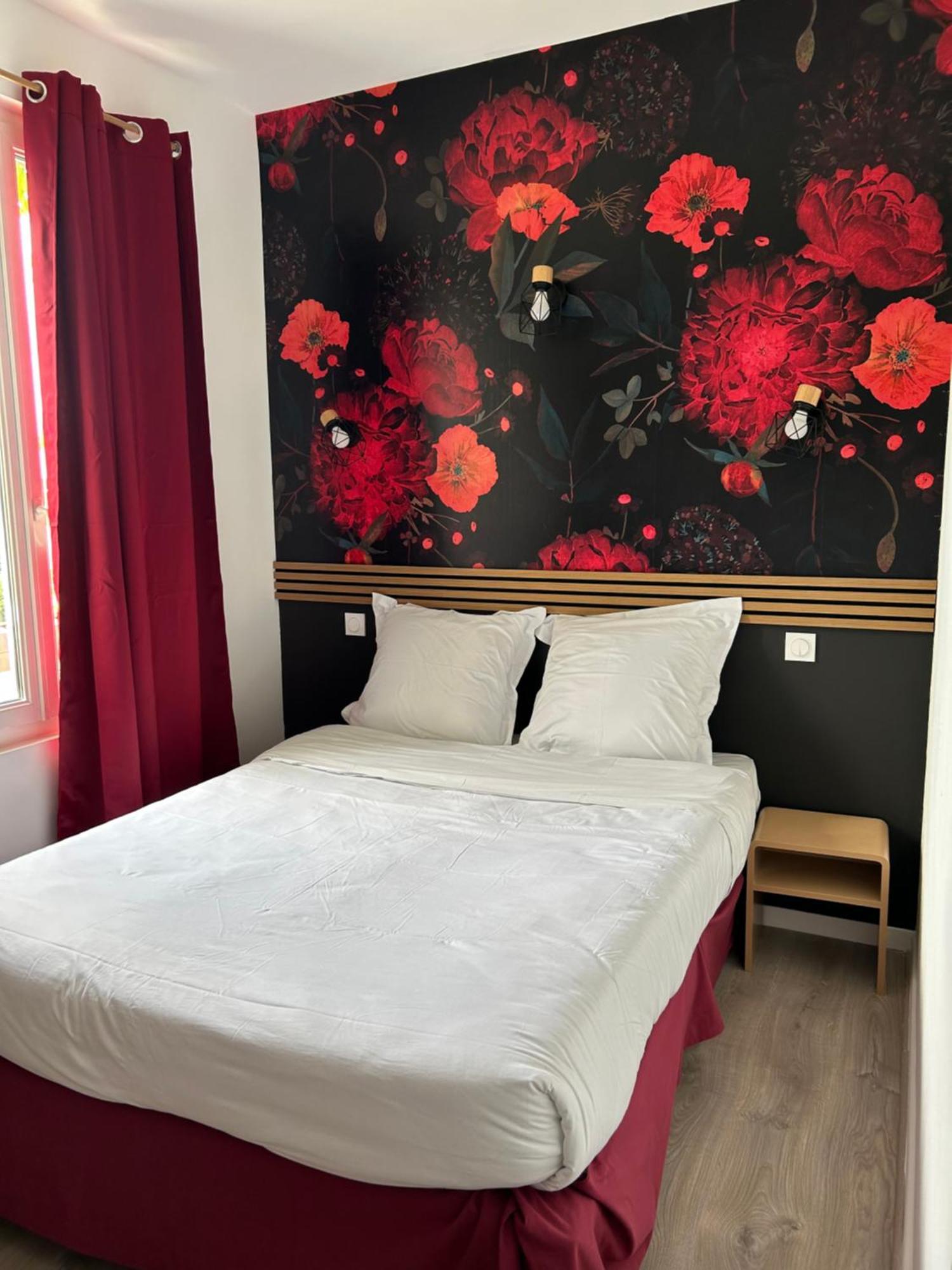 Hotel Le Gambetta Bergerac Esterno foto