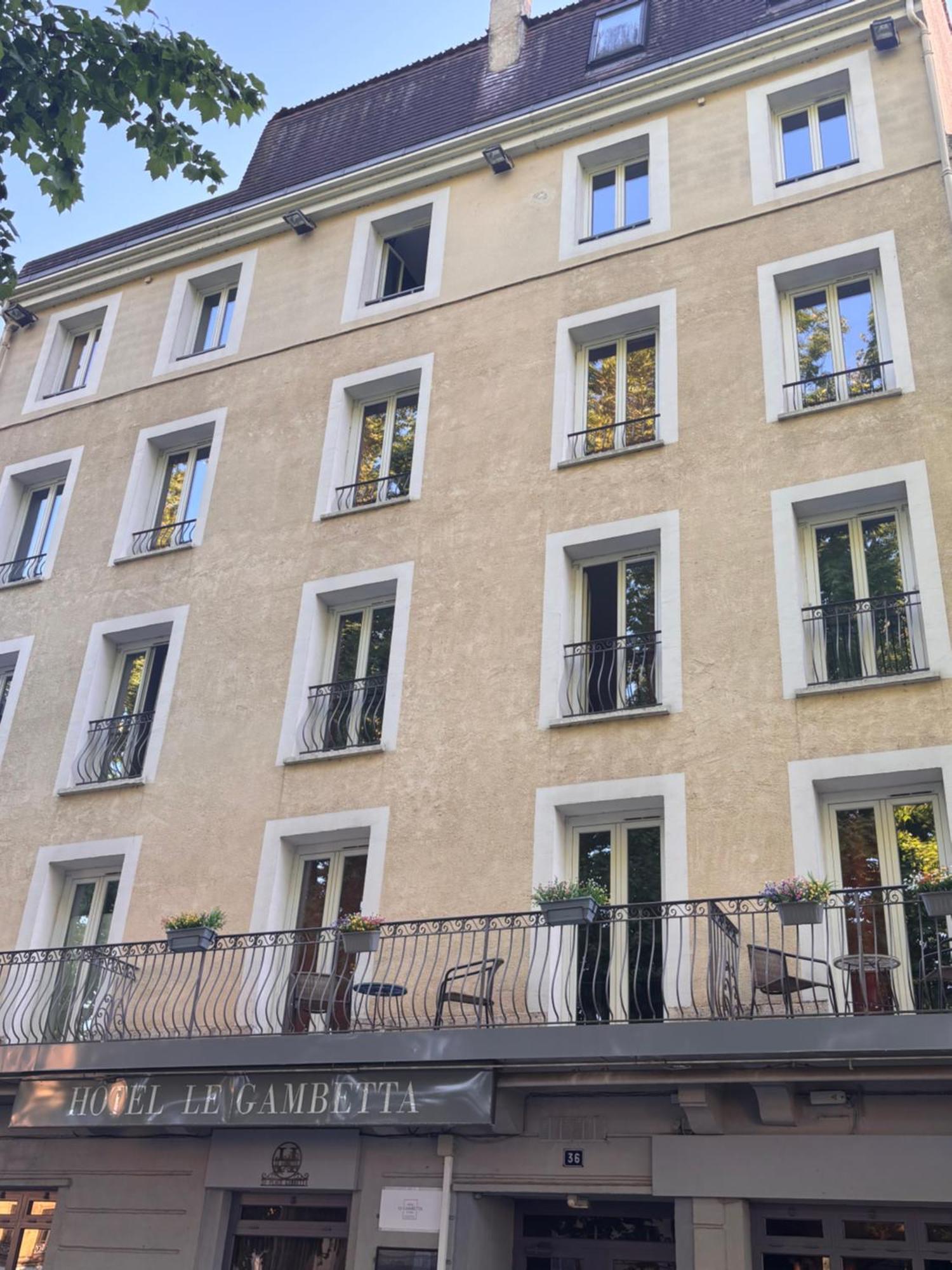 Hotel Le Gambetta Bergerac Esterno foto