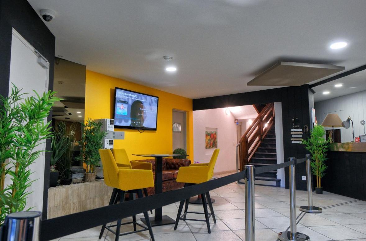 Hotel Le Gambetta Bergerac Esterno foto