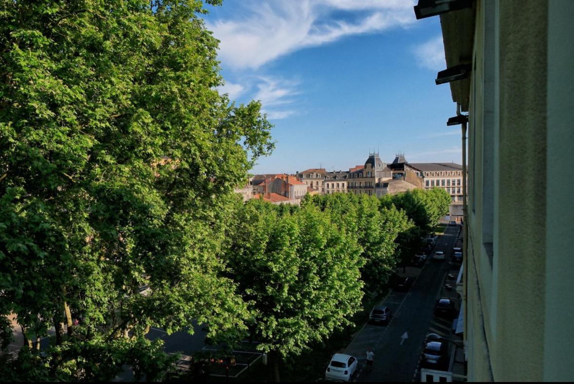 Hotel Le Gambetta Bergerac Esterno foto