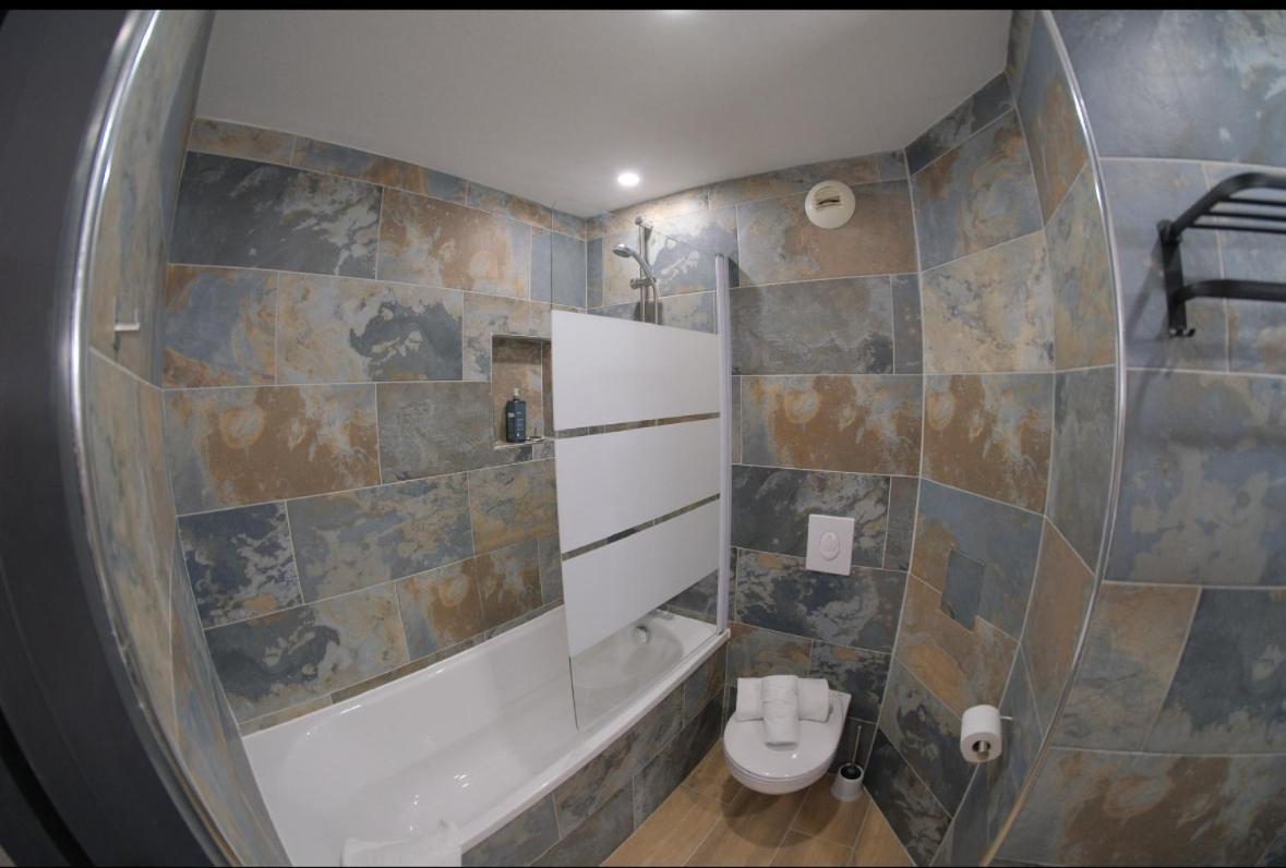 Hotel Le Gambetta Bergerac Esterno foto